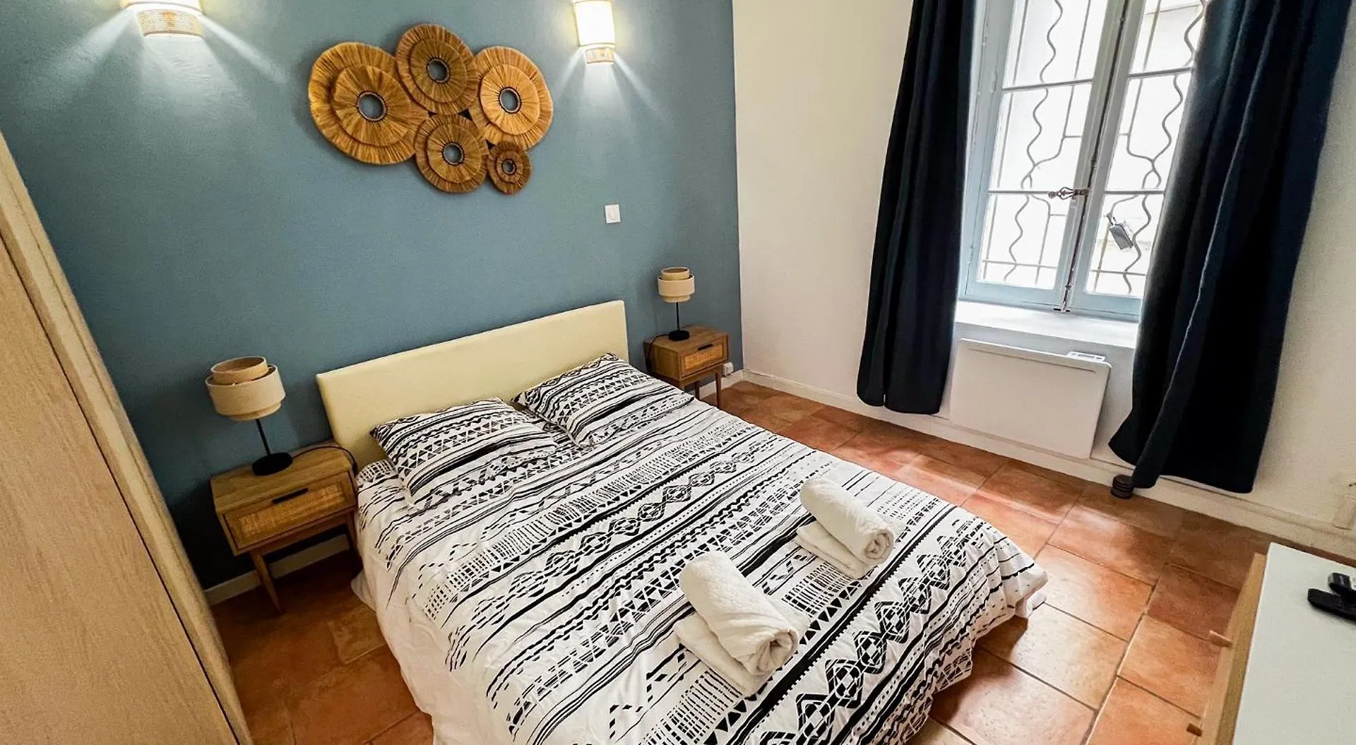 Hypercenter - Wifi - Near Place Des Corps Saints Avignon Appartement